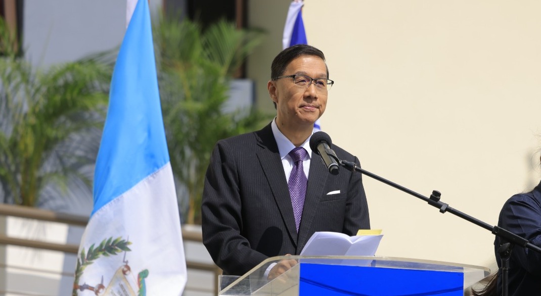 El Embajador Miguel Li-jey Tsao agradeció la solidaridad de los guatemaltecos hacia China (Taiwán). /Foto: Gilber García