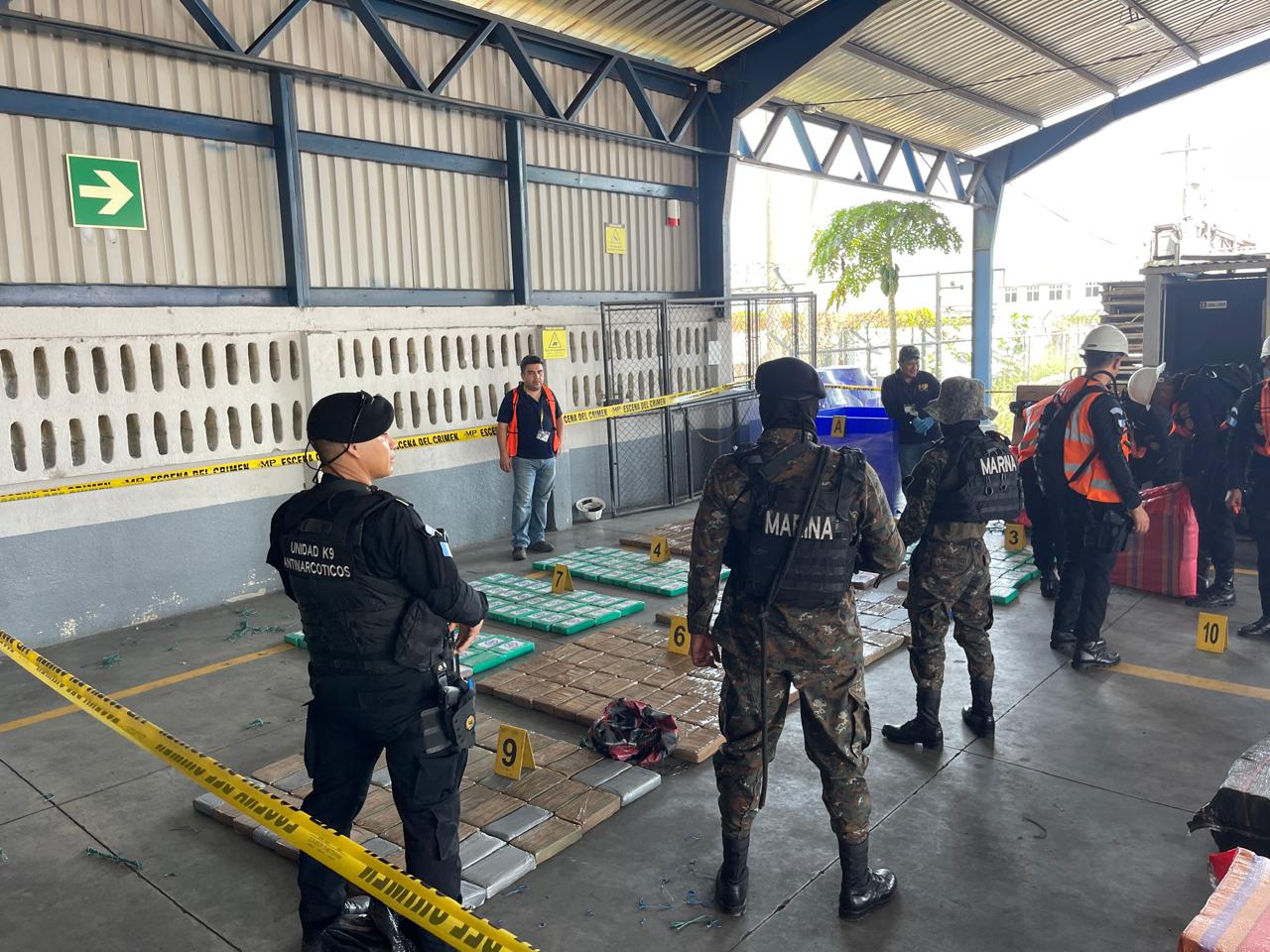 Fuerzas de seguridad incautaron mil 300 kilógramos de cocaína en la Portuaria Quetzal, Escuintla