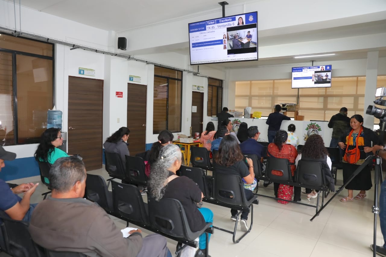 IGSS inaugura nuevas instalaciones en consultorio en Sololá