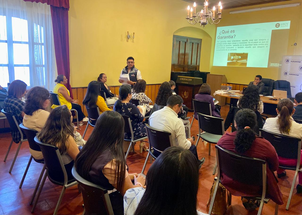 Participantes en presentación de plan contra la violencia. / Foto: Ximena Alvarado.