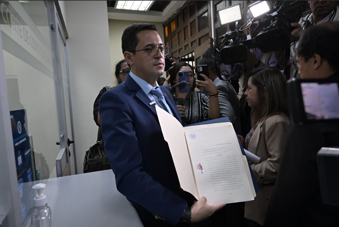 Presidente Bernardo Arévalo pide opinión ante la CC sobre honorabilidad de fiscal general