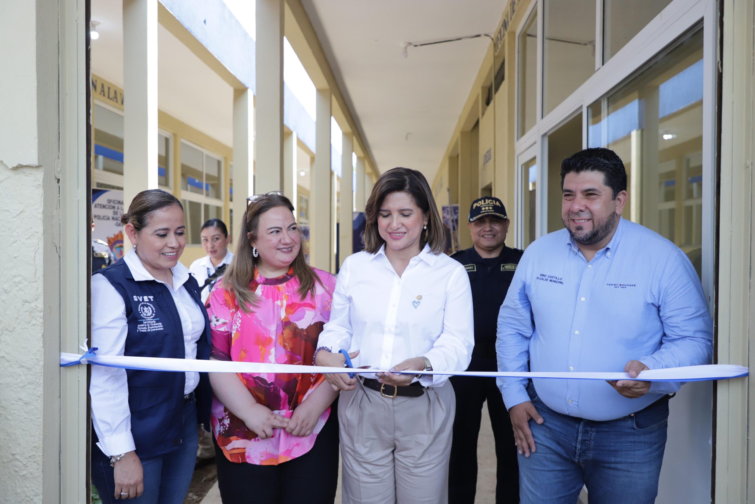 Vicepresidenta inaugura oficina contra la trata de personas en Quetzaltenango
