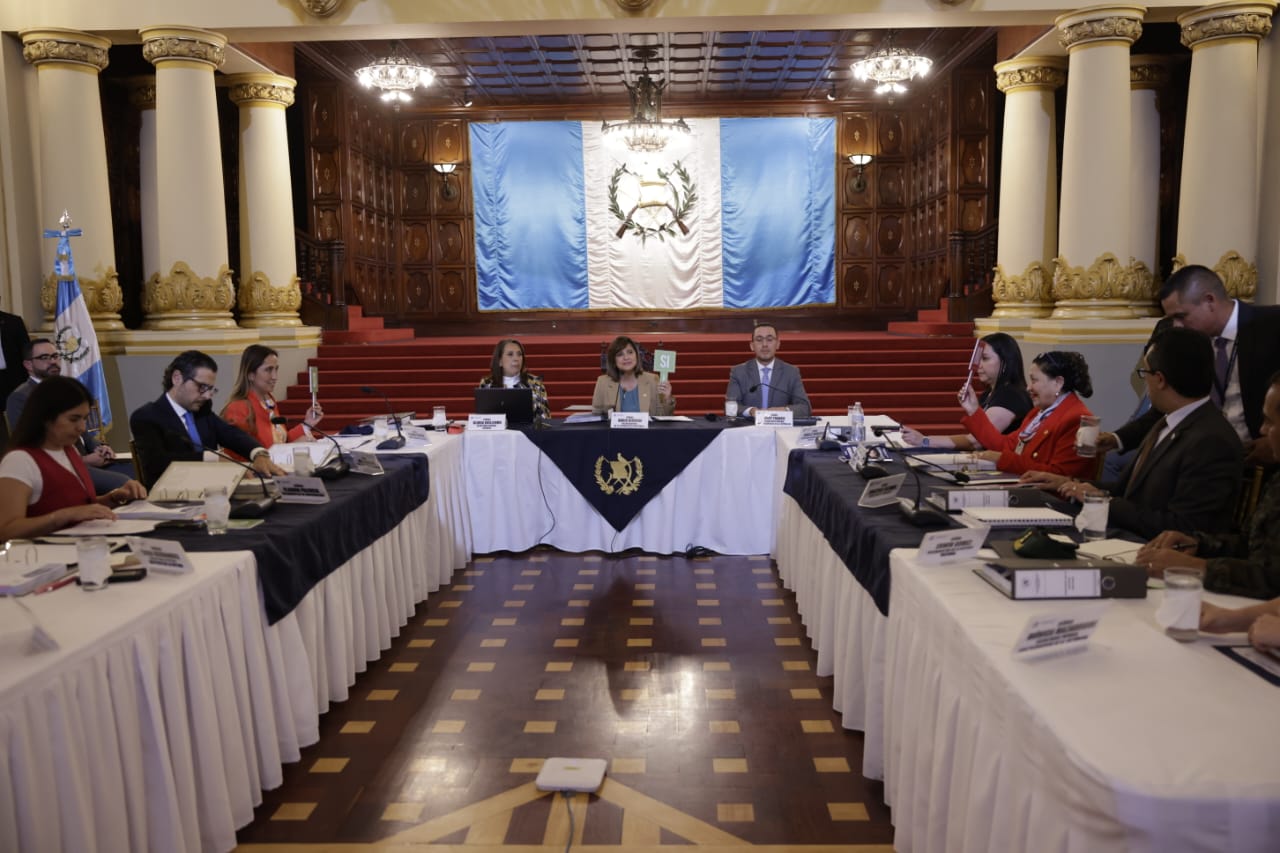Autoridades se reúnen para abordar gestión de bienes en extinción de dominio