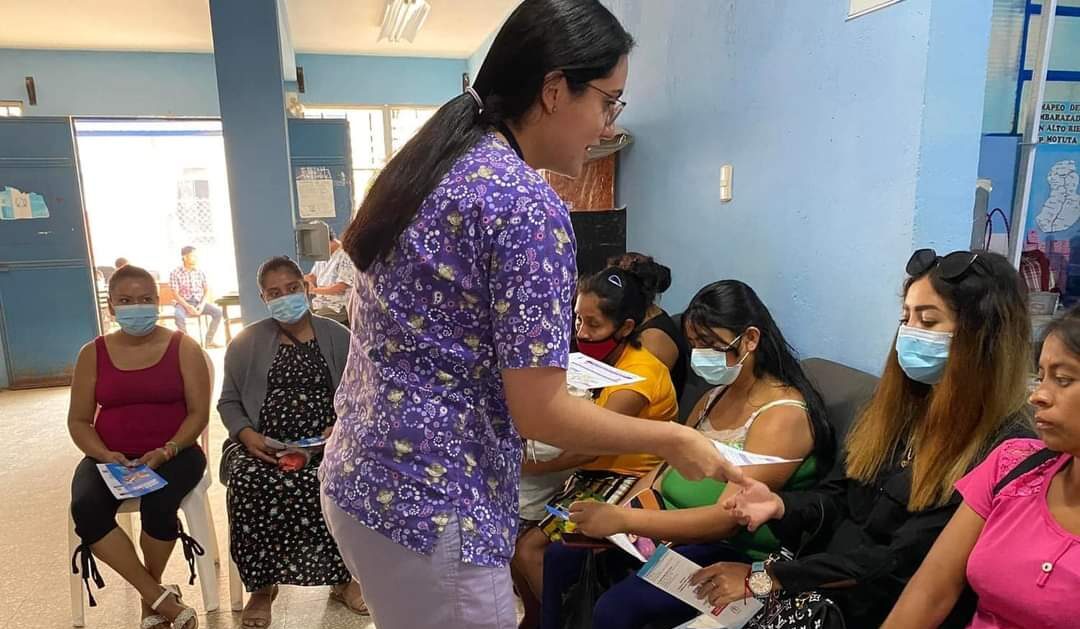 Brindan consejería y apoyo a mujeres gestantes en Moyuta, Jutiapa