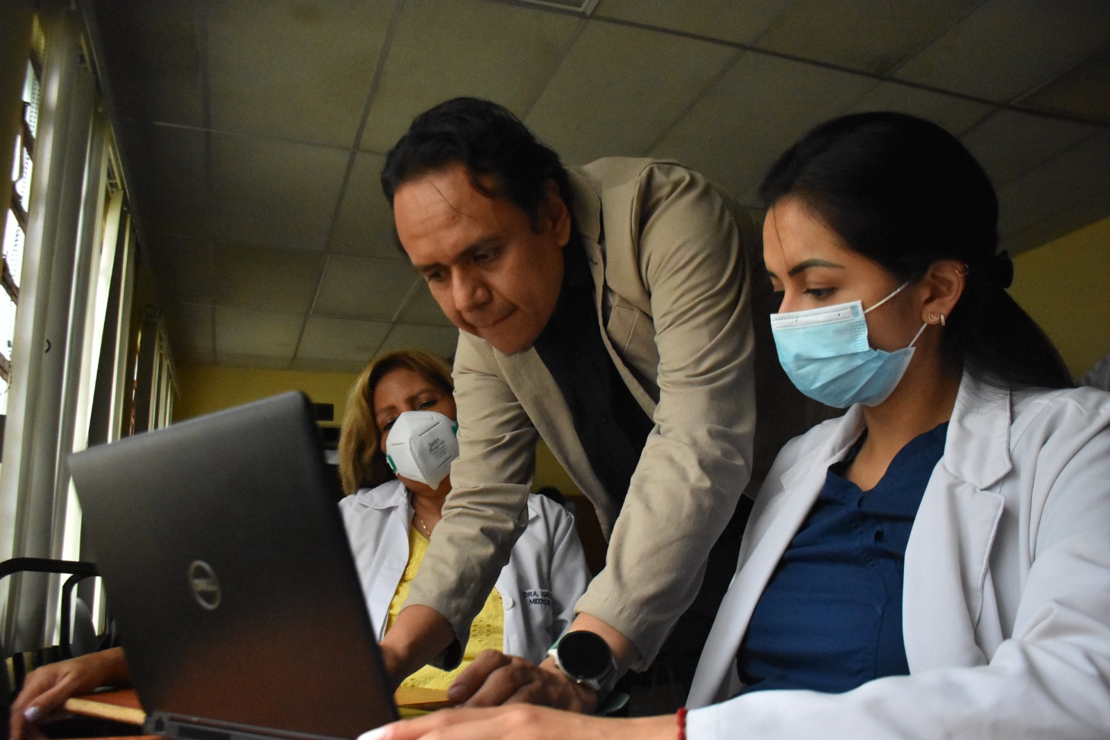 Personal salubrista se capacita sobre el nuevo Expediente Clínico Electrónico. /Foto: MSPAS