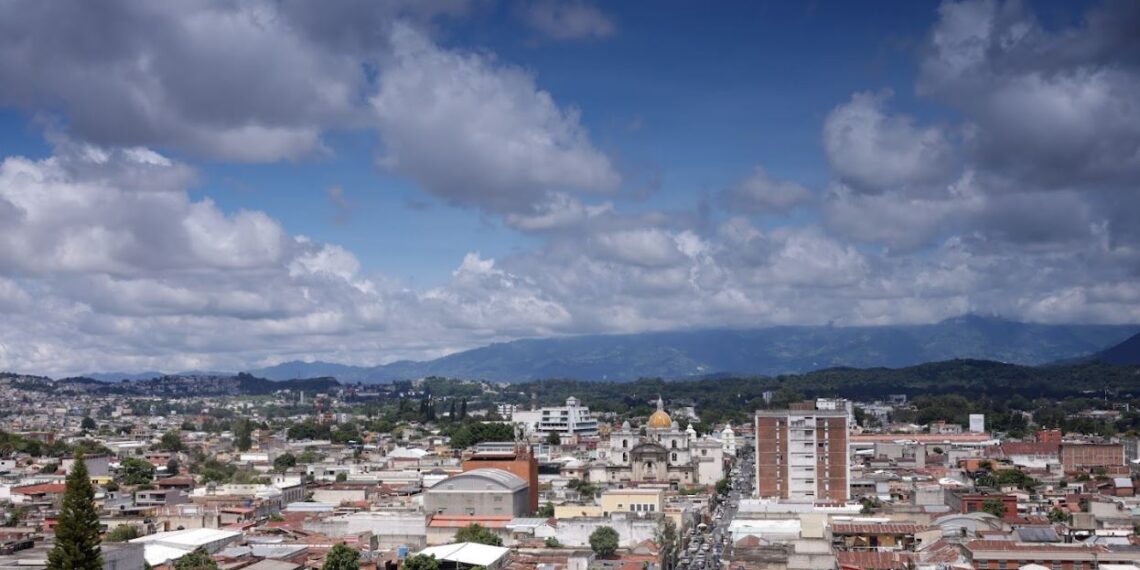 Clima en Guatemala: Altas temperaturas y lluvias con caída de granizo en el sur y centro del país se esperan para este domingo
