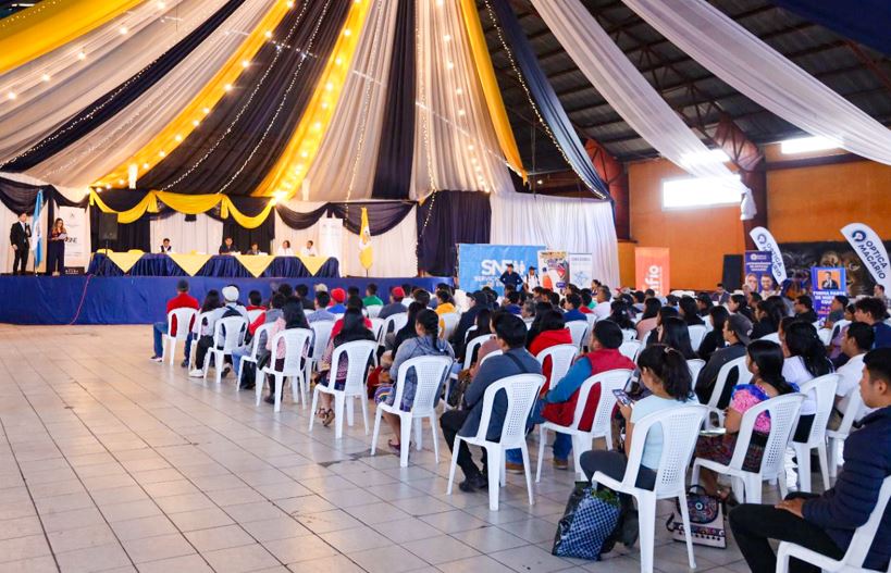 Feria de Empleo Nacional se realizó con éxito en la cabecera departamental de Quiché