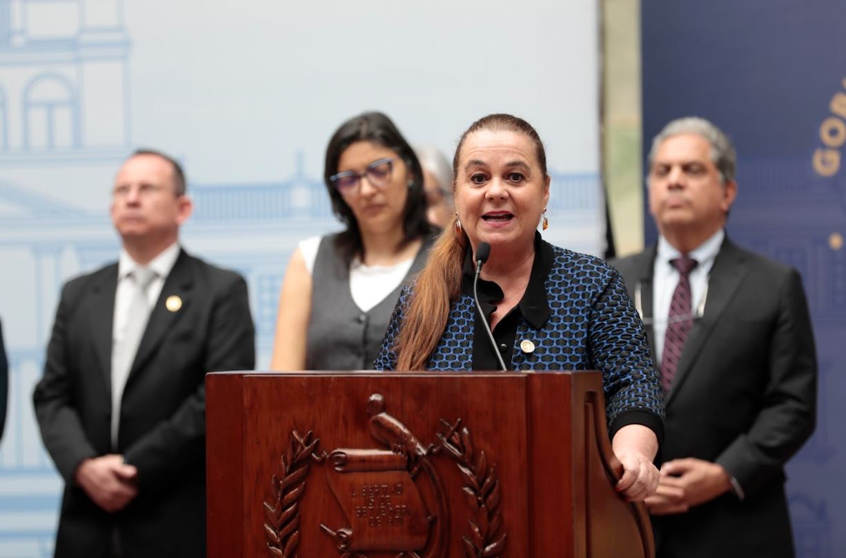 Suspensión de clases por incendios continuará hasta nuevo aviso