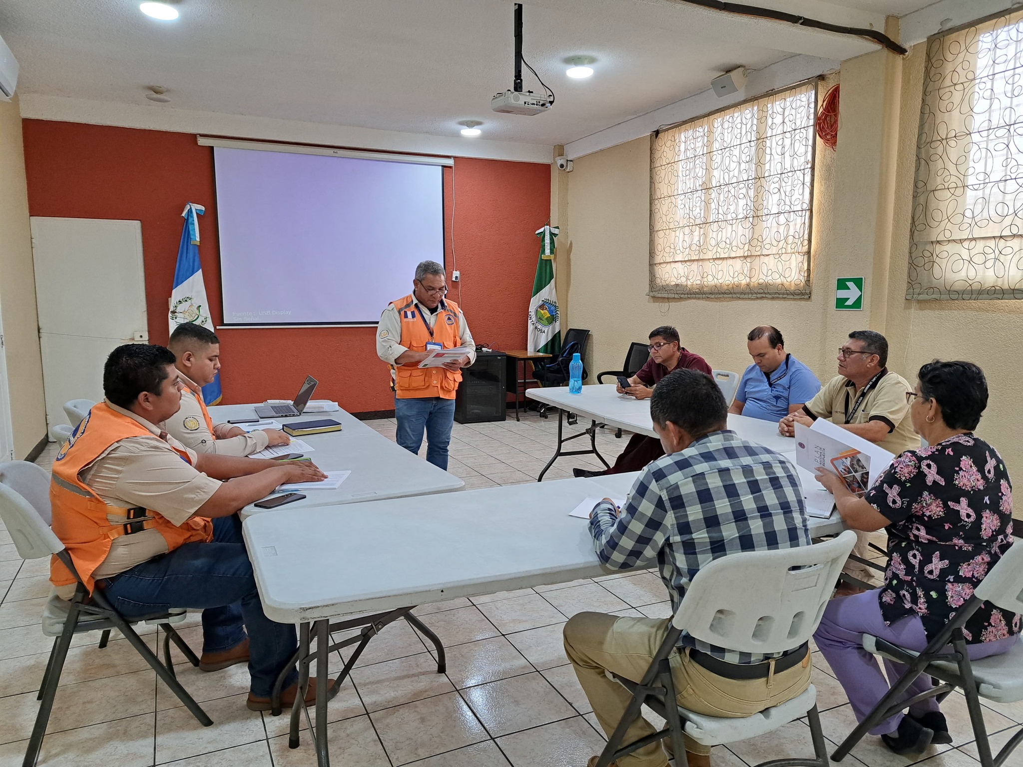 Convocan a reunión de la DDRISS de Santa Rosa para fortalecer acciones contra el dengue