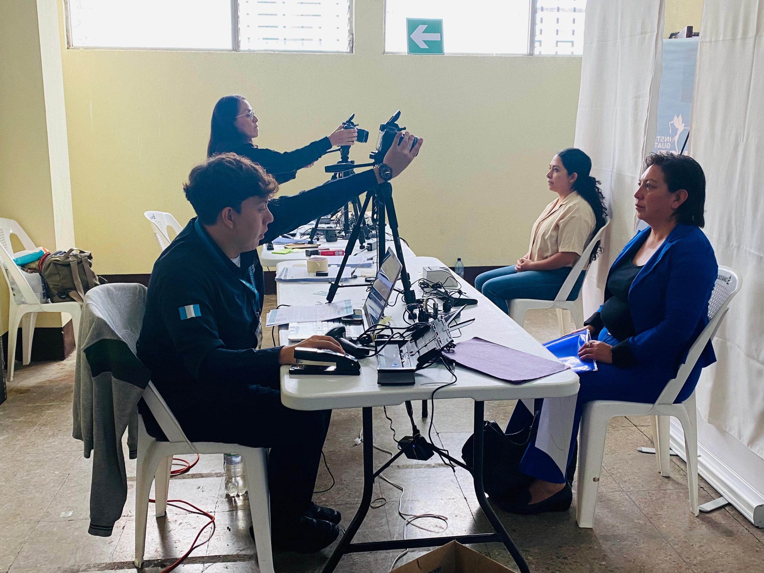 Acercan emisión del pasaporte a vecinos de San Marcos
