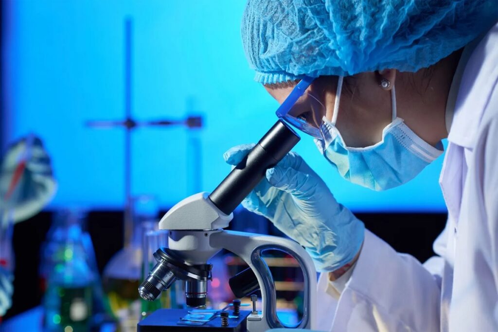 Identifican aditivo de vacunas que propician potente inmunidad contra el cáncer.