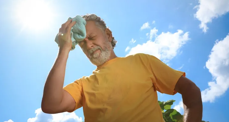 Síntomas y tratamiento para el golpe de calor