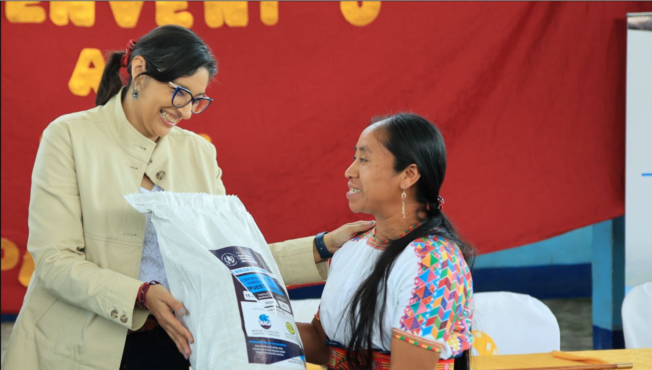 Con ceremonia maya bendicen semillas para la siembra 2024