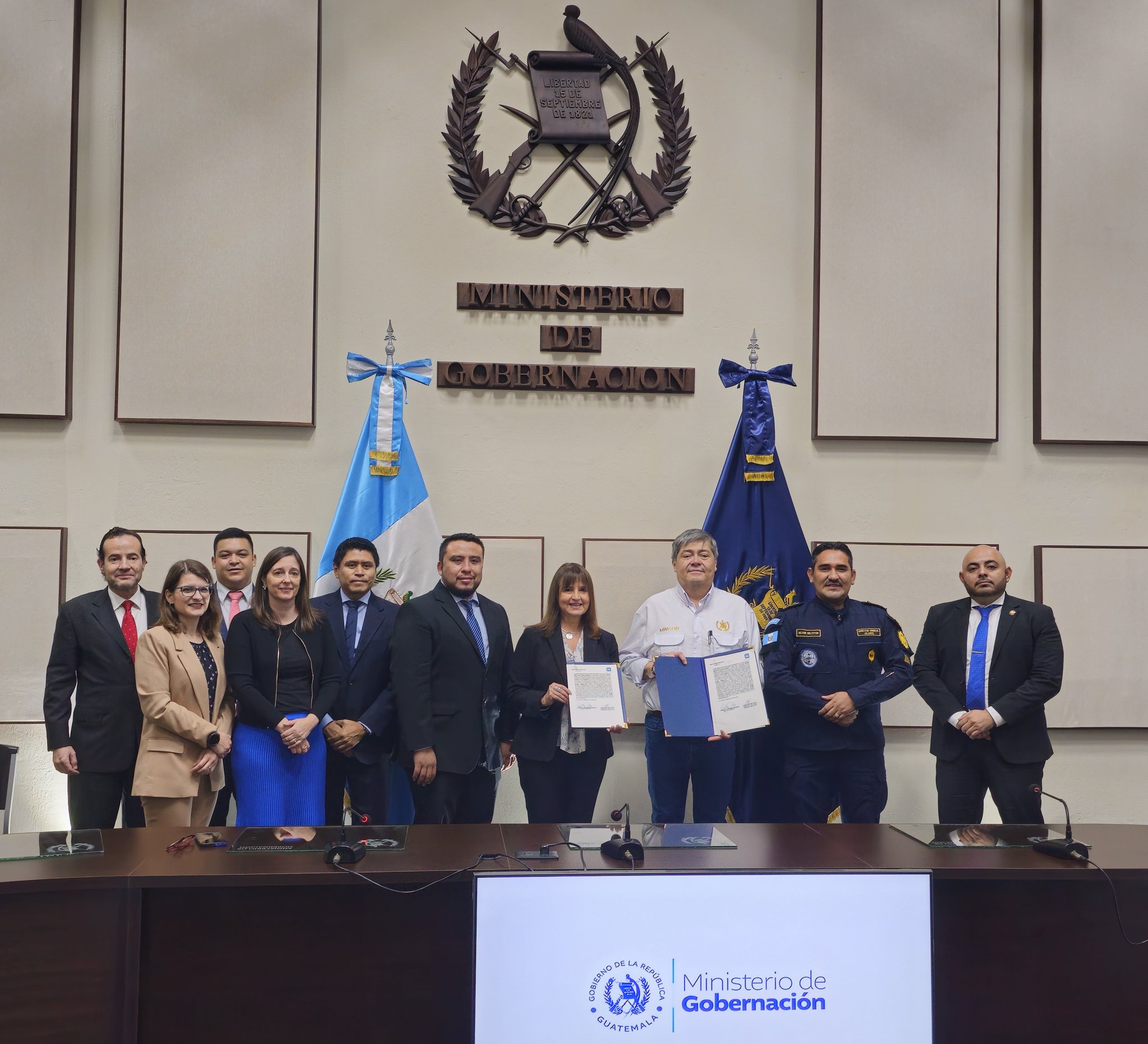 Gobierno y CIEN firman acuerdo para recolección de datos sobre seguridad en Guatemala