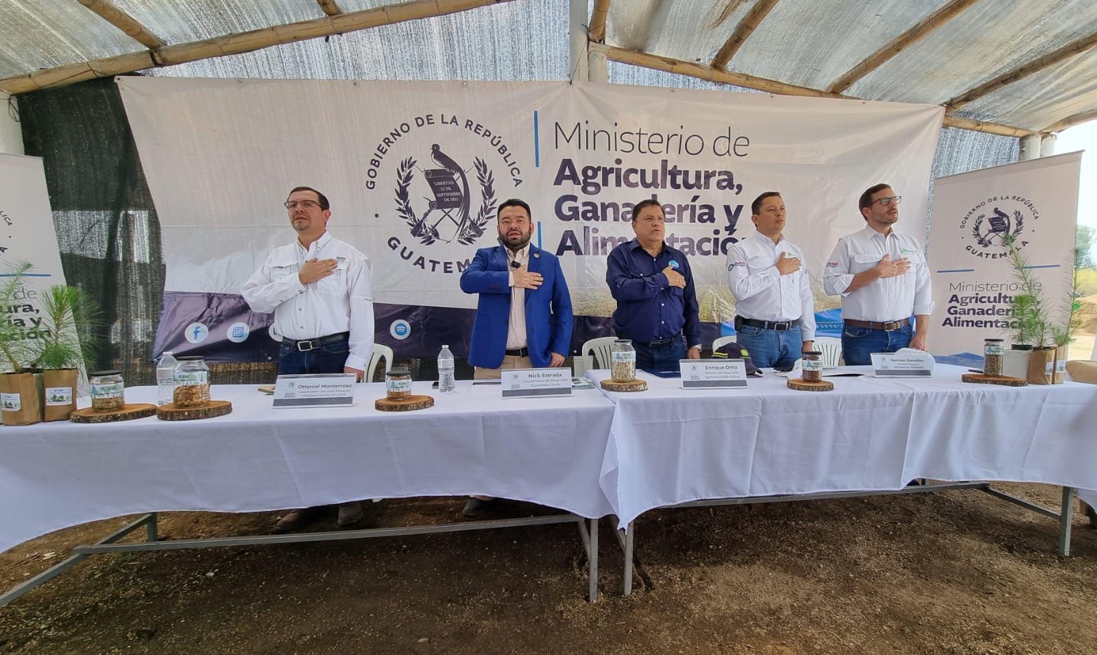 Iniciativa de reforestación en Chimaltenango para la conservación del paisaje