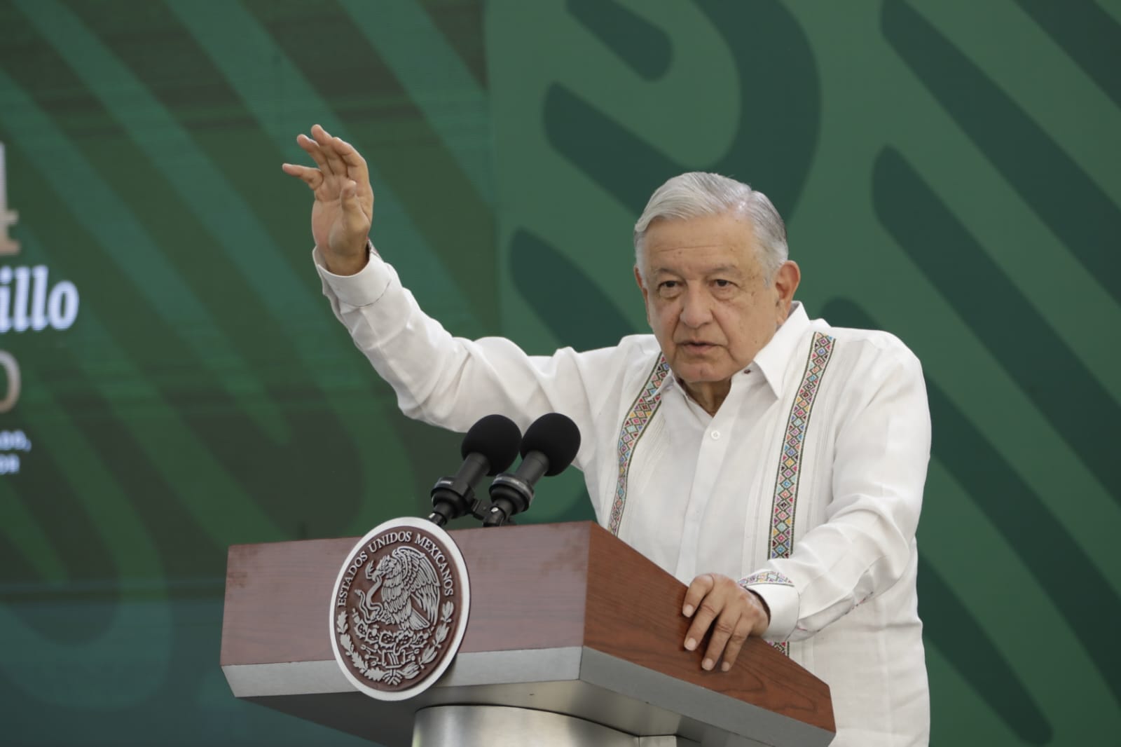 López Obrador, presidente mexicano, habla sobre el tren interoceánico. / Foto: Noé Pérez.