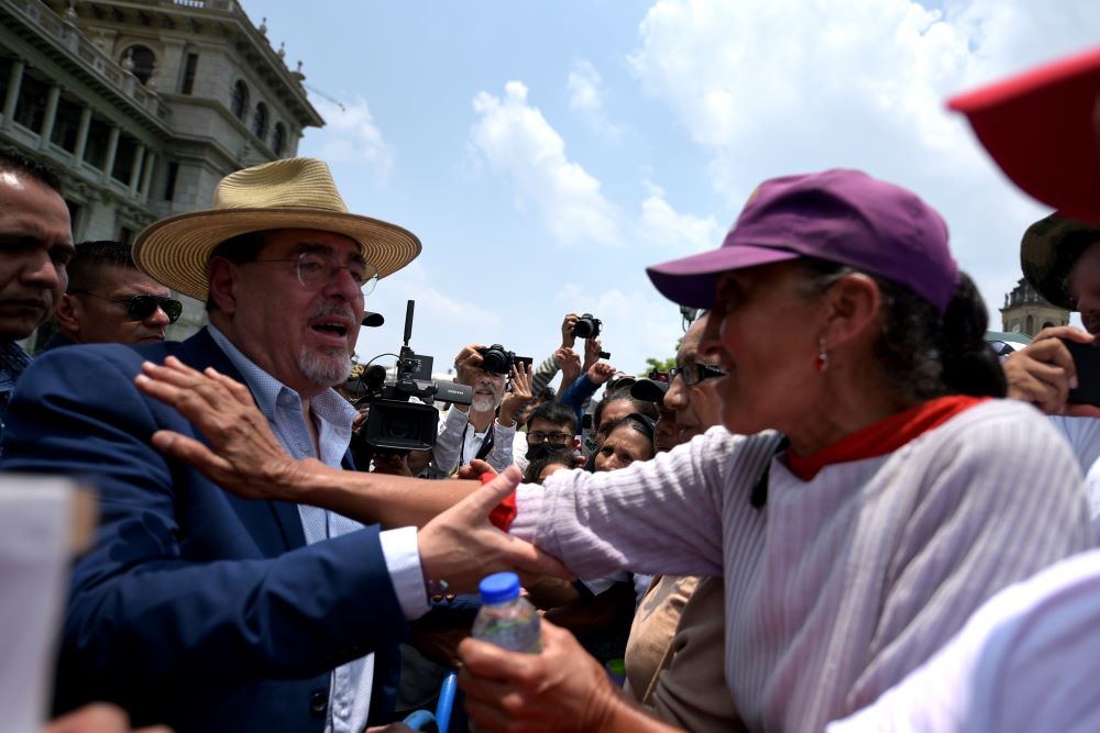 Gobierno y trabajadores, un frente unido por el cambio