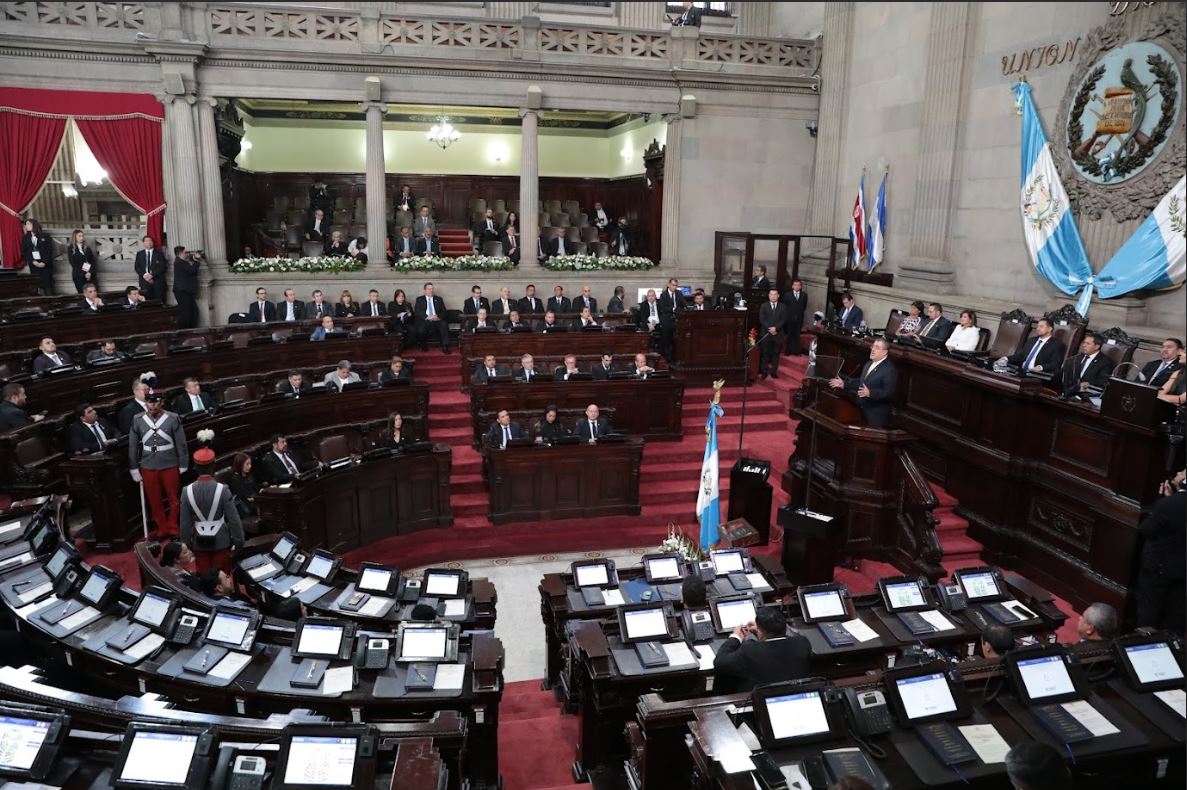 Presidente destaca aprobación de leyes de trascendente beneficio para los guatemaltecos