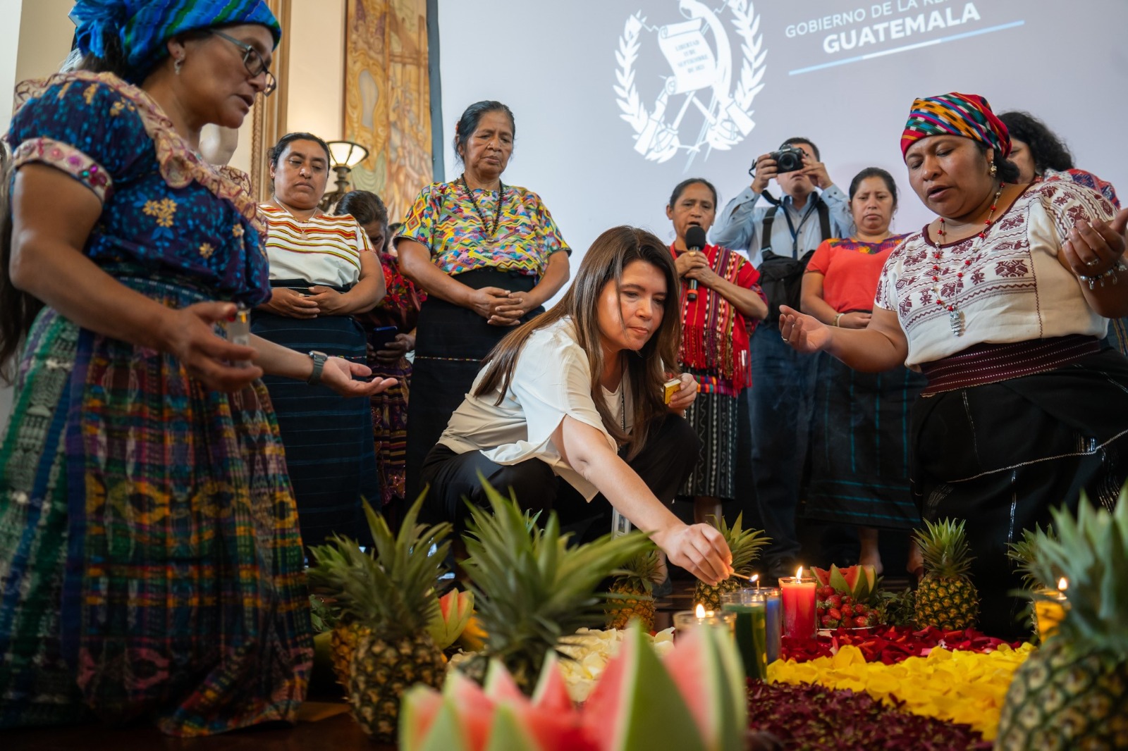 Logran consensos para el nombramiento de la defensora de la mujer indíjena.