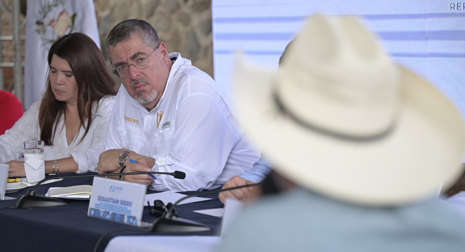 Arévalo visita Totonicapán, con el que suman 13 los departamentos de su gira de trabajo