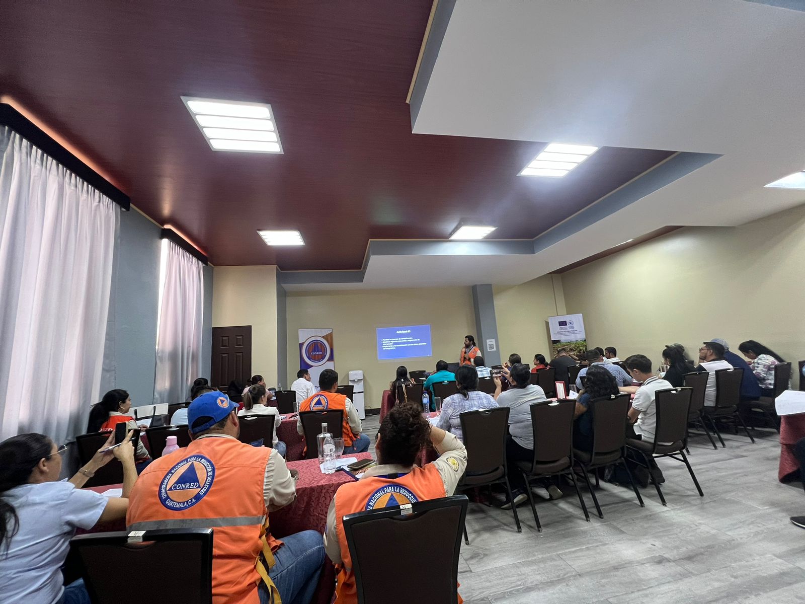 Fortalecen capacidades locales para la gestión de riesgos y la reducción de desastres