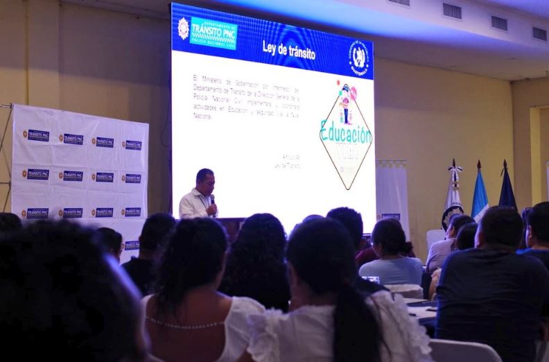 PNC imparte formación en seguridad vial a más de 700 profesionales