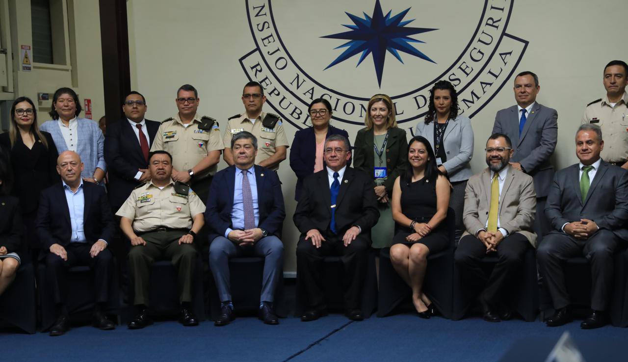 Primera reunión para la formulación de la Política Nacional de Seguridad 2024. / Foto: Mingob.