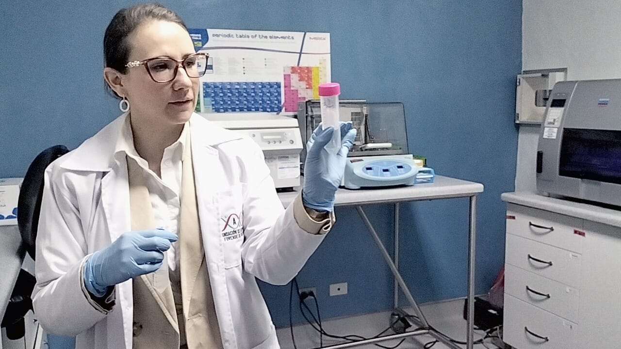 Científica guatemalteca ha sido pionera en la identificación de personas desaparecidas