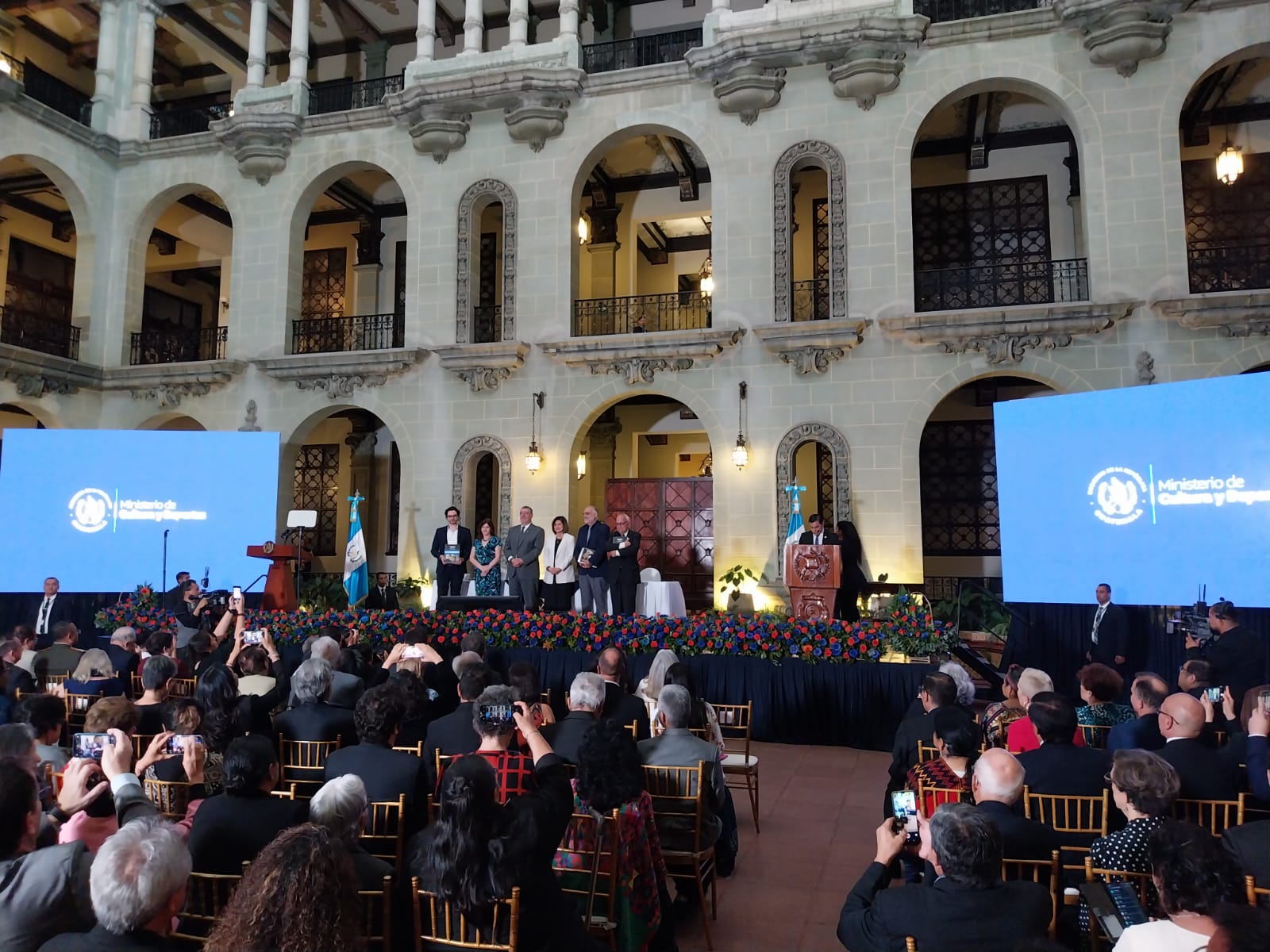 Presidente Bernardo Arévalo: “Gracias por haber permitido que Miguel Ángel regrese a casa”