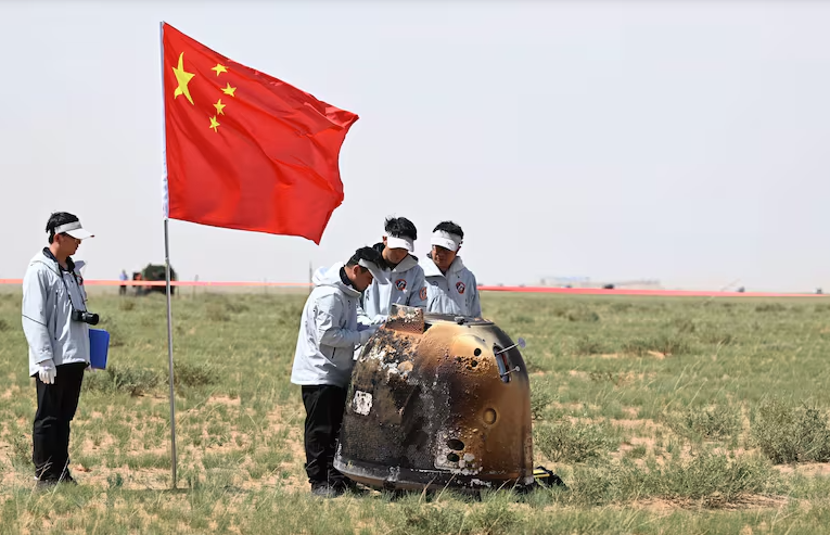 Chang'e 6 aterrizó en la región autónoma Mongolia, a su regreso de la cara oculta de la Luna.