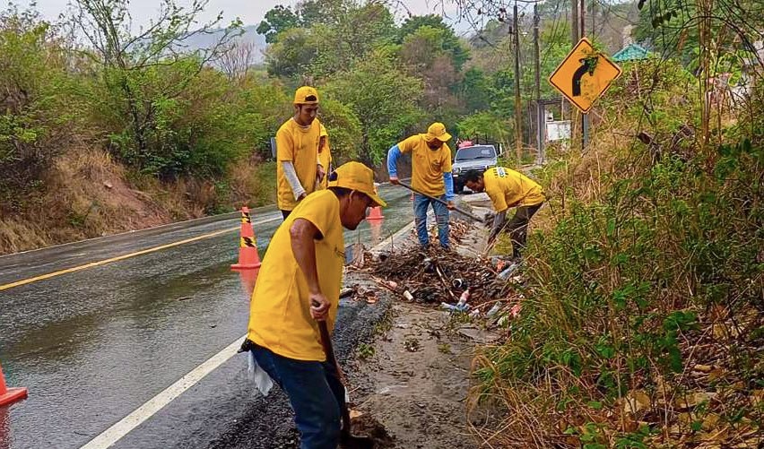 CIV listo para atender carreteras por temporada de lluvias