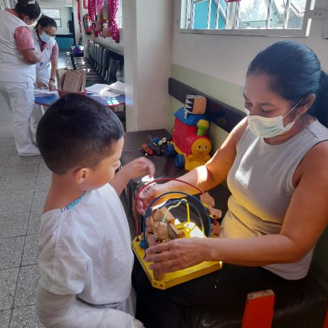 IGSS implementa el alojamiento conjunto en Hospital General de Accidentes Ceibal