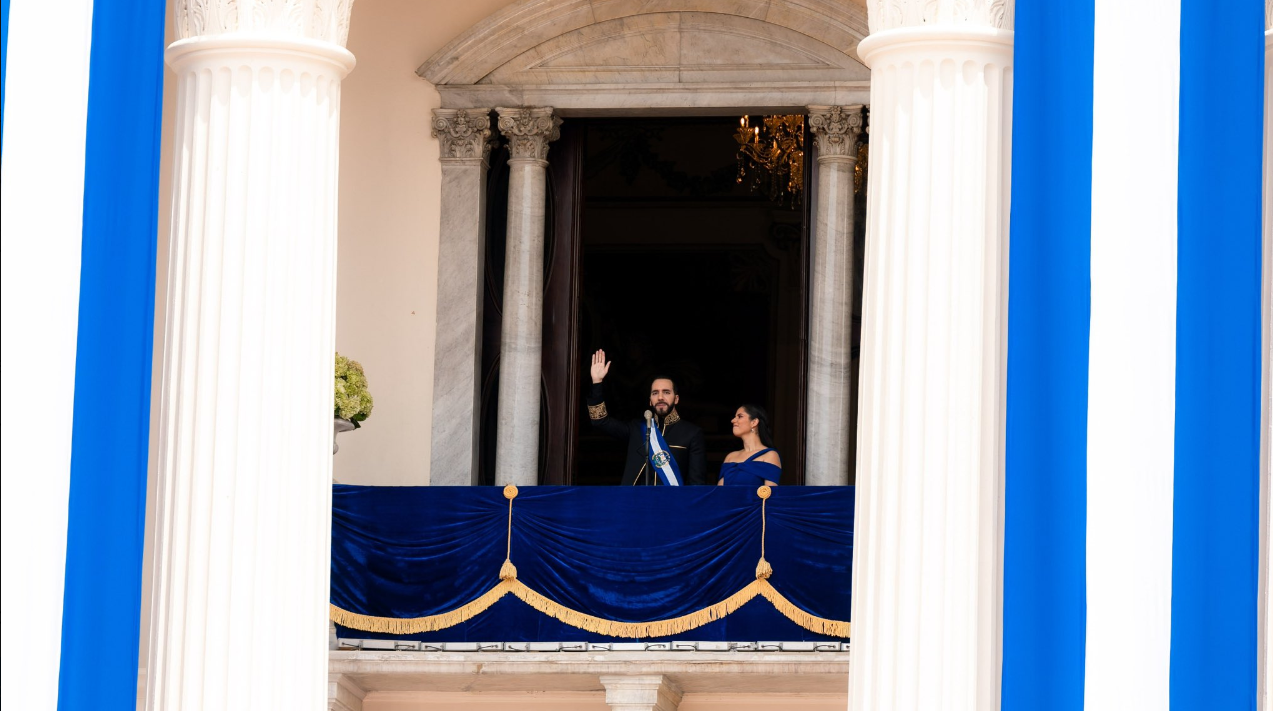 El presidente Nayib Bukele asumió un segundo mandato en El Salvador.