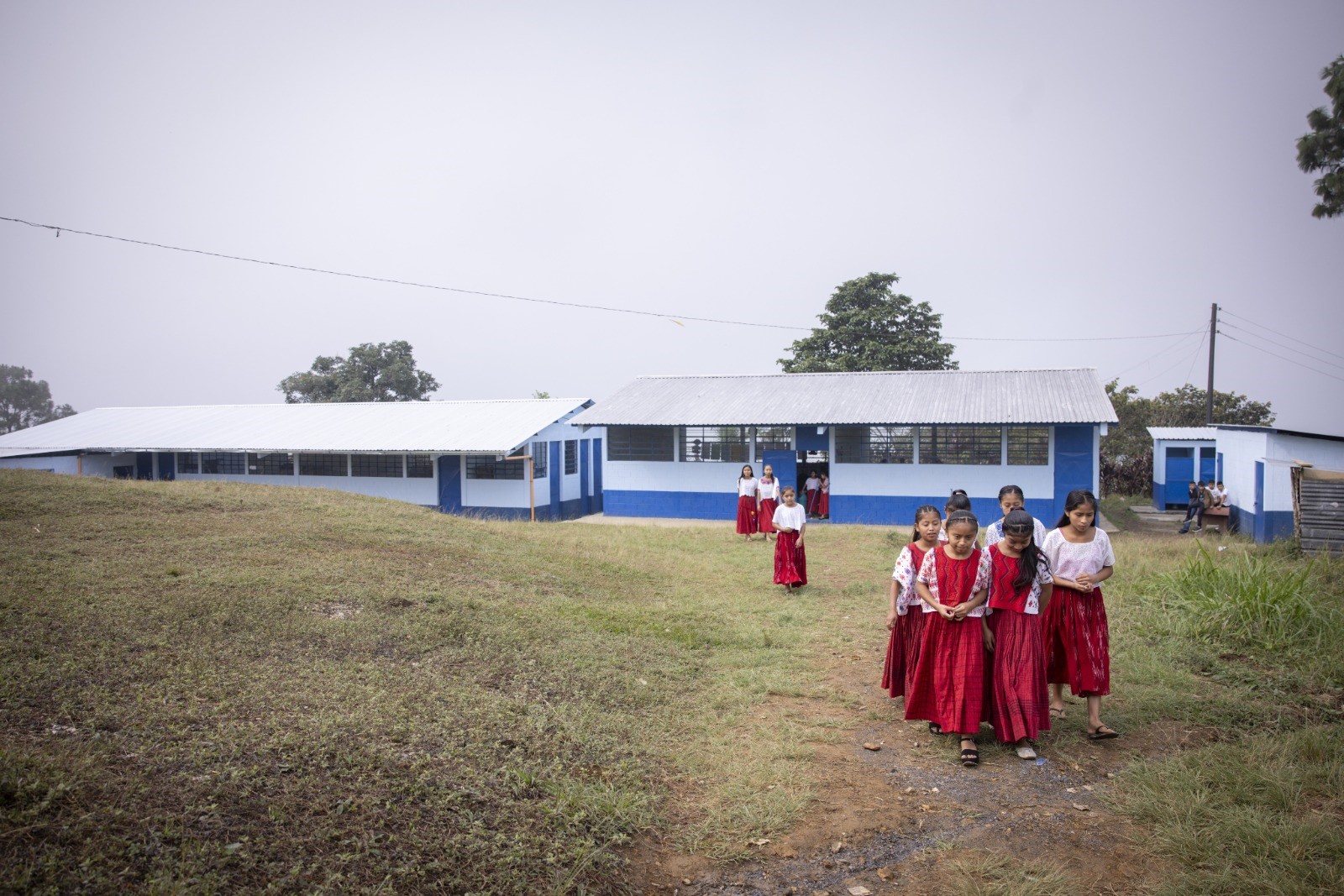 Ministerio de Educación tiene contemplado remozar 10 mil centros educativos para este año. / Foto: Dickens Zamora.