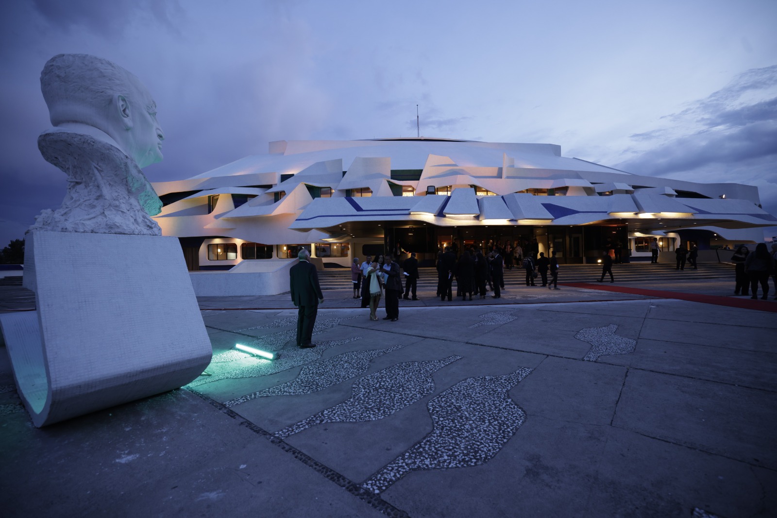 Día Nacional de Miguel Ángel Asturias: Un centro cultural honra su nombre