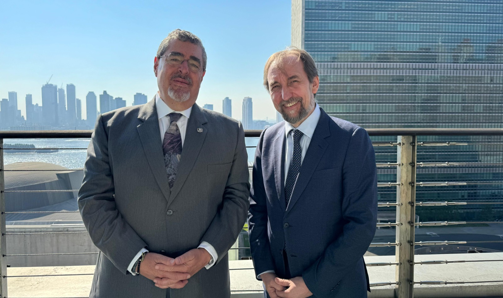 Segundo día de trabajo en Nueva York, presidente Arévalo visita el Instituto de la Paz Internacional