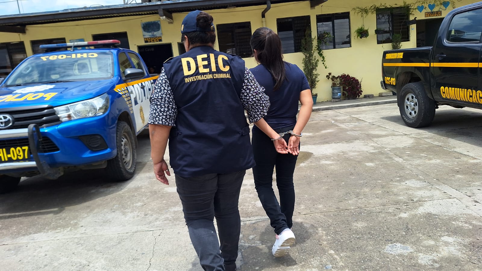 Investigadores de la DEIC capturaron a Emili de 29 años en la zona 1 de Chimaltenango. /Foto: PNC.