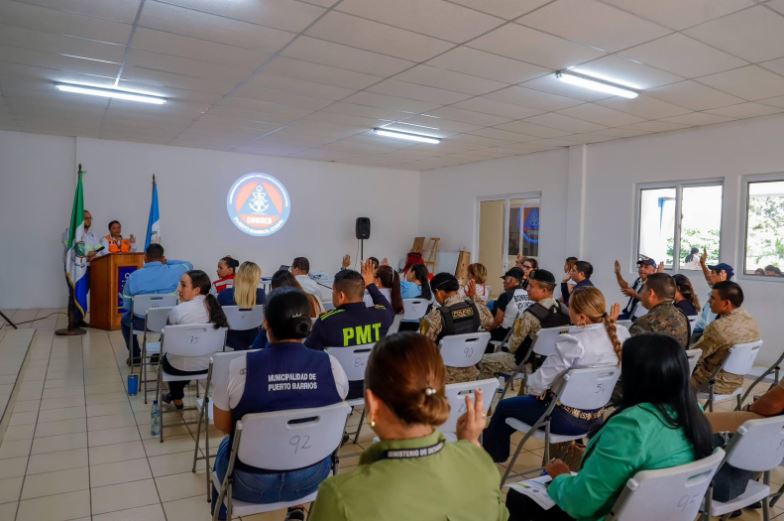 Puerto Barrios activa alerta anaranjada institucional por temporada de lluvias
