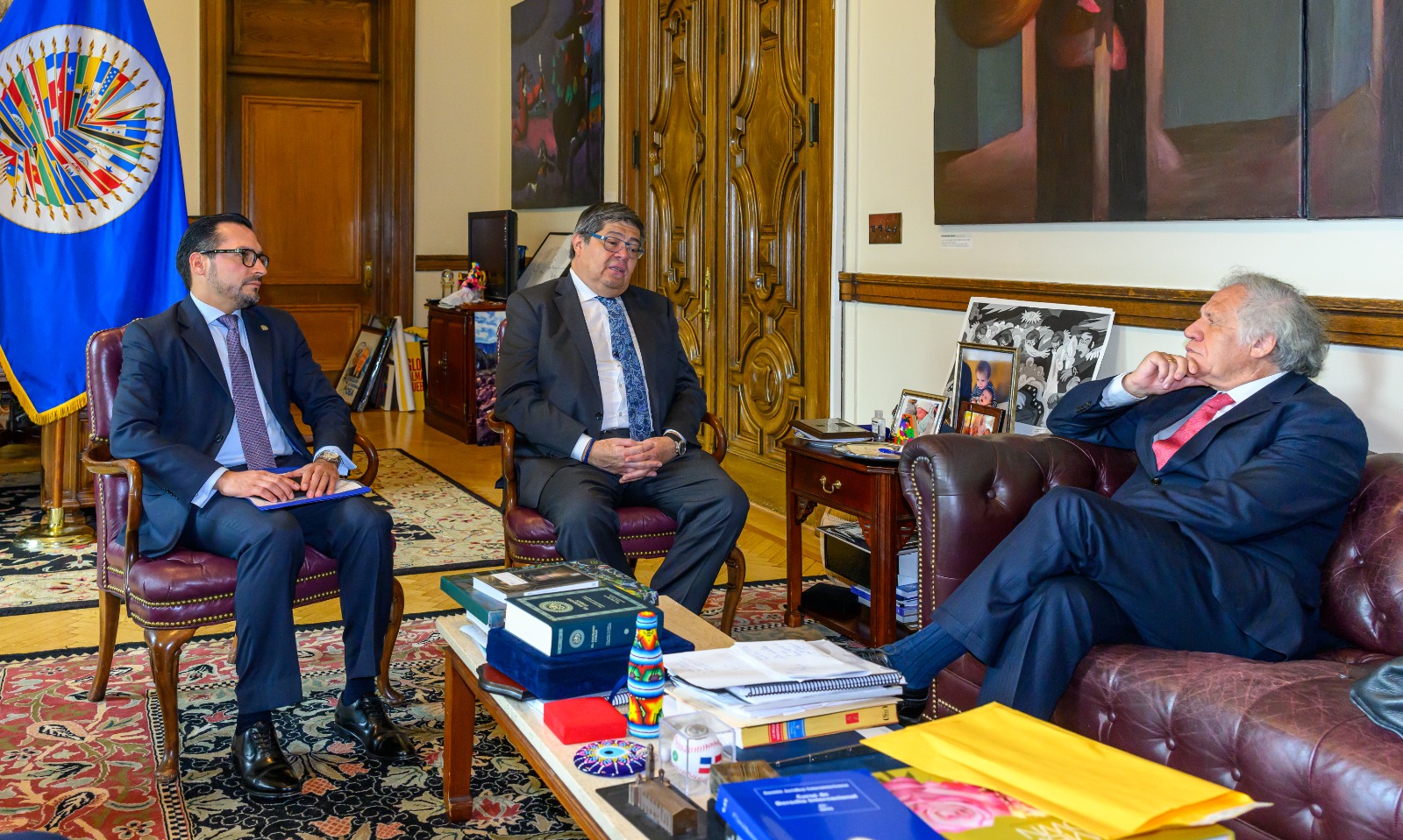 Guatemala y la OEA fortalecen cooperación en seguridad y desarrollo
