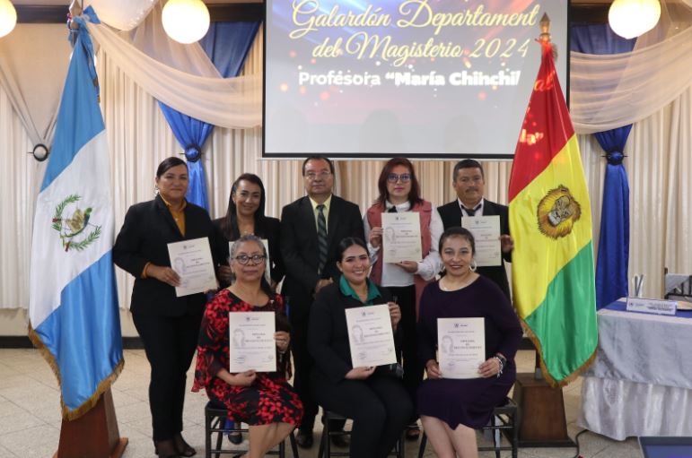 Entregan Galardón Departamental del Magisterio 2024 a docentes marquenses
