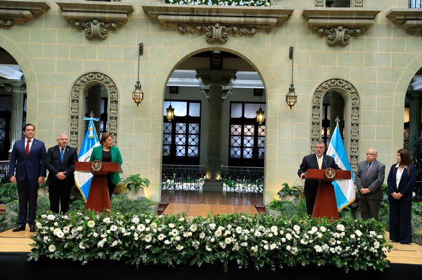 Presidente reitera compromiso de continuar trabajo conjunto entre Guatemala y Honduras