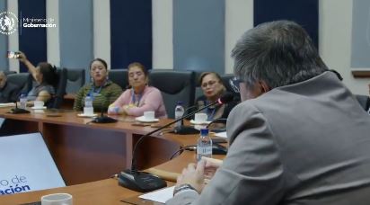Ministro de Gobernación y comerciantes unen fuerzas para seguridad en mercados