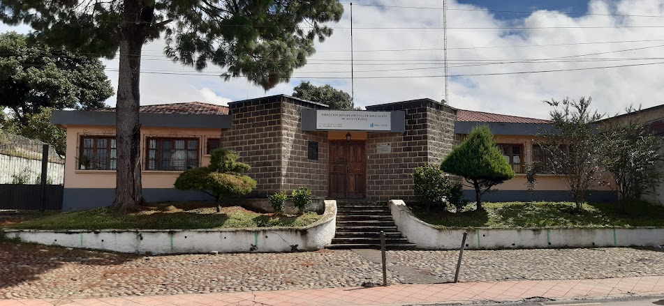 Respaldo de comunidades ancestrales y comunidad educativa permiten recuperar Dideduc de Alta Verapaz