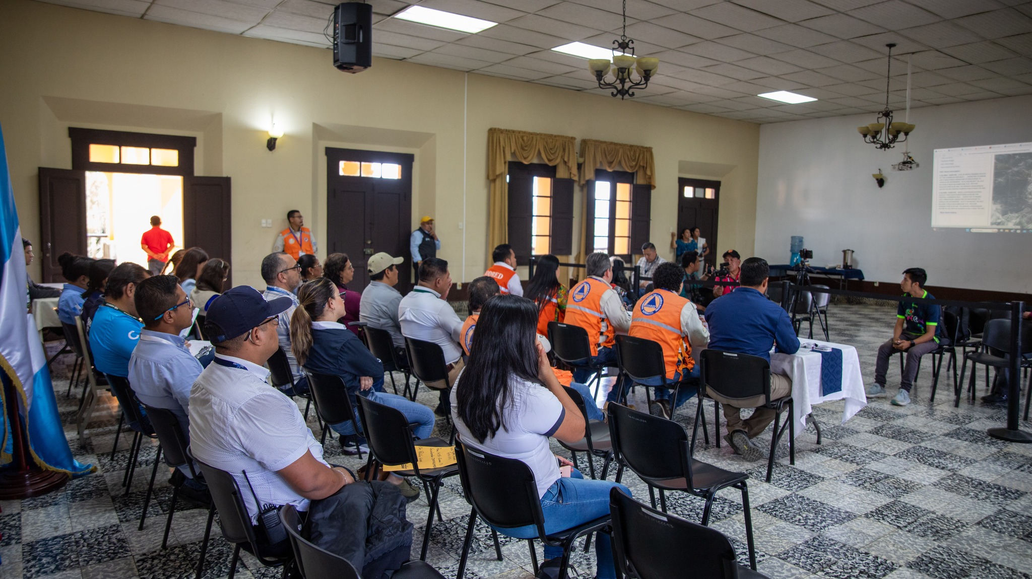 Codred de Alta Verapaz da seguimiento al desplazamiento de huracán Beryl