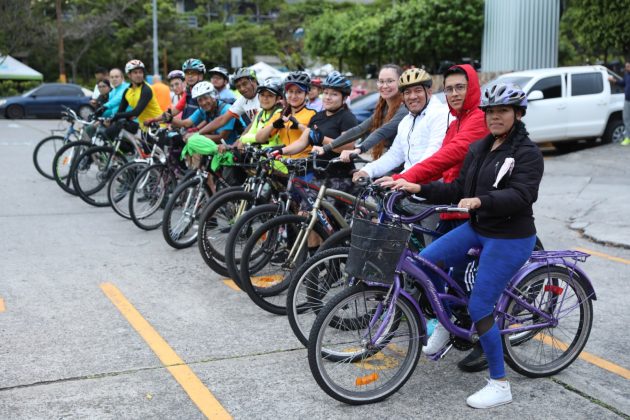 A través del Bicitour, el IGSS promueve las actividades deportivas en la ciudad capital. / Foto: IGSS.