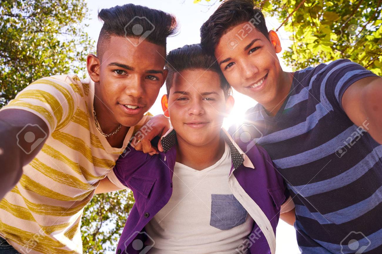Estudio revela aspectos de la masculinidad en adolescentes. / Foto: 123RF.
