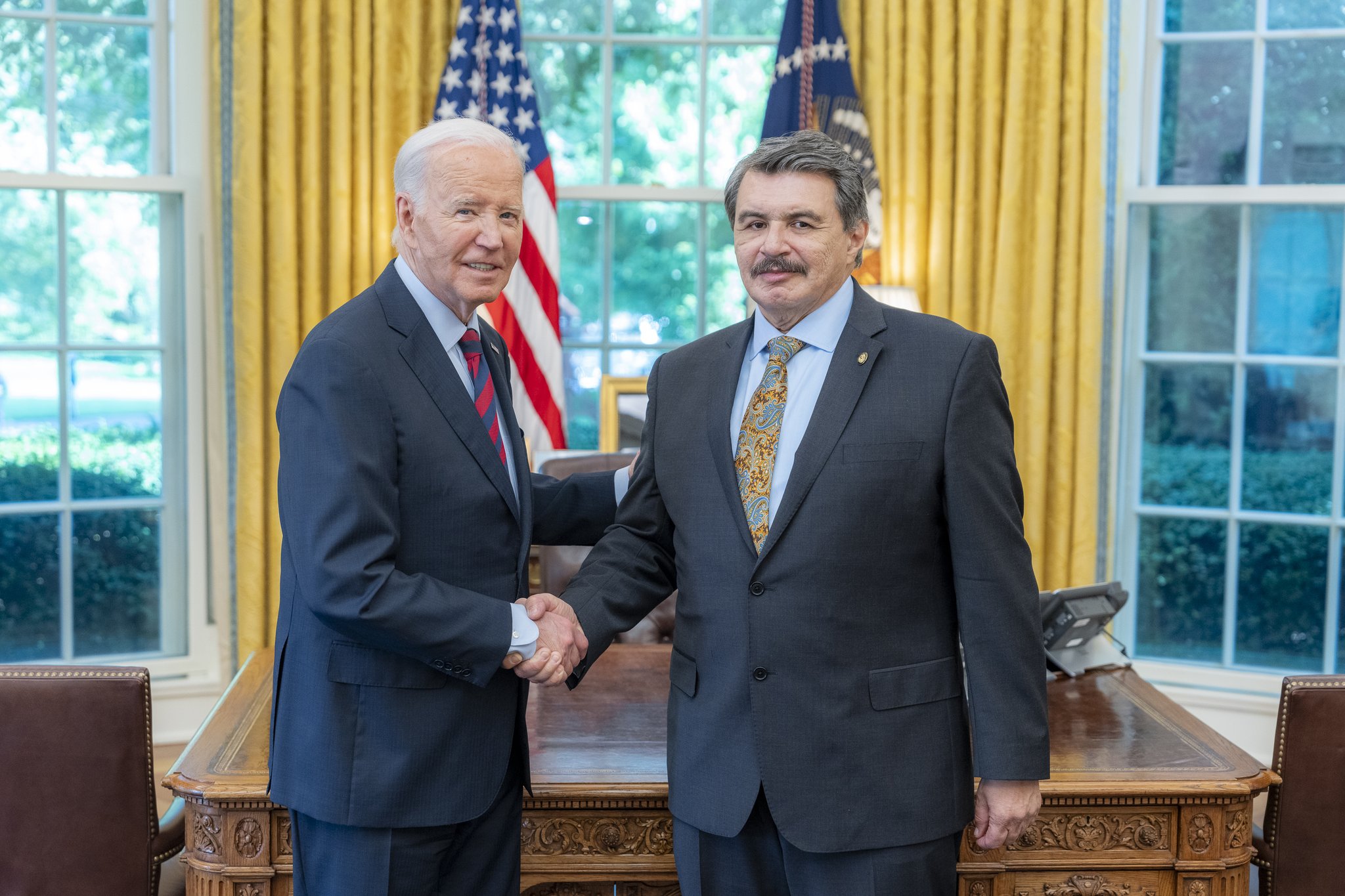 El presidente Joe Biden recibió en la Casa Blanca las cartas credenciales del embajador Beteta. /Foto: Minex.