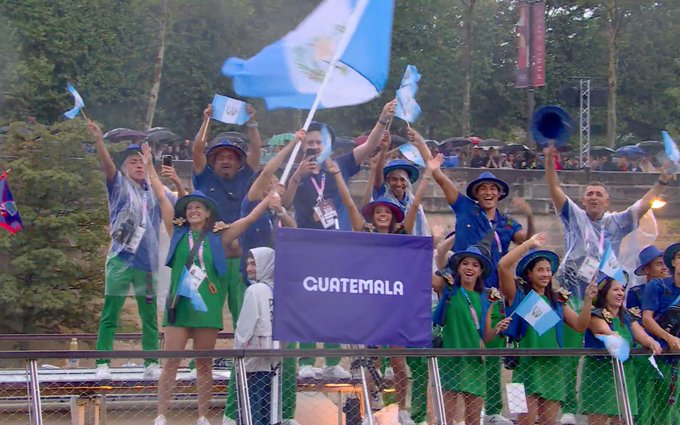 VIDEO | Así fue la participación de Guatemala en el desfile de inauguración de los Juegos Olímpicos de París 2024