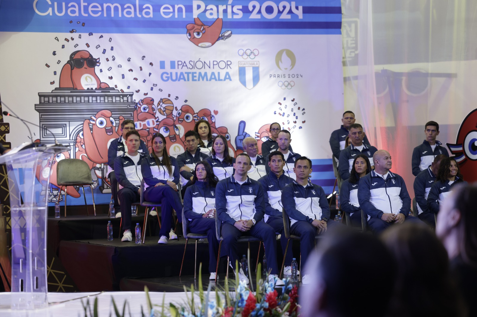 Juramentan a los atletas guatemaltecos que estarán en los Juegos Olímpicos de París 2024