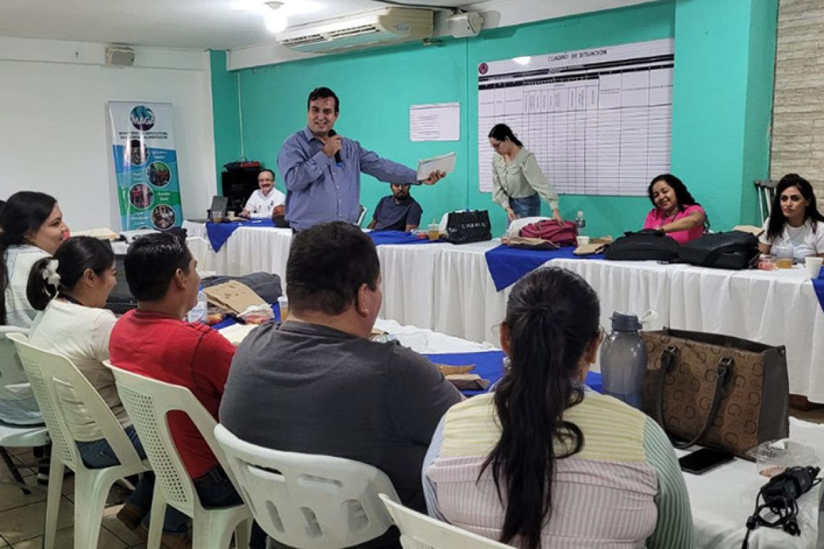 MAGA impulsa la nutrición escolar y la agricultura local en Guastatoya